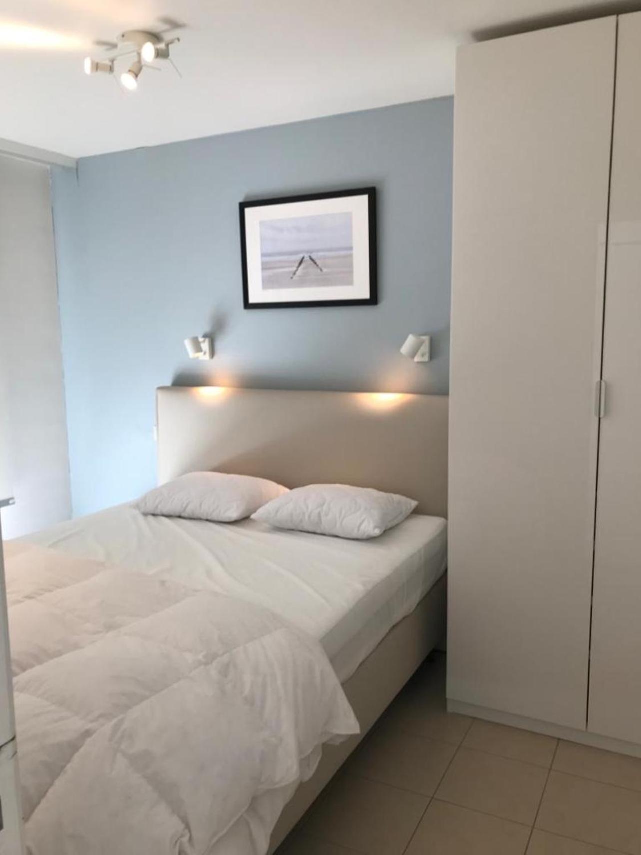 Urbanstay Suites - Beachfront Apartment In Knokke Екстер'єр фото