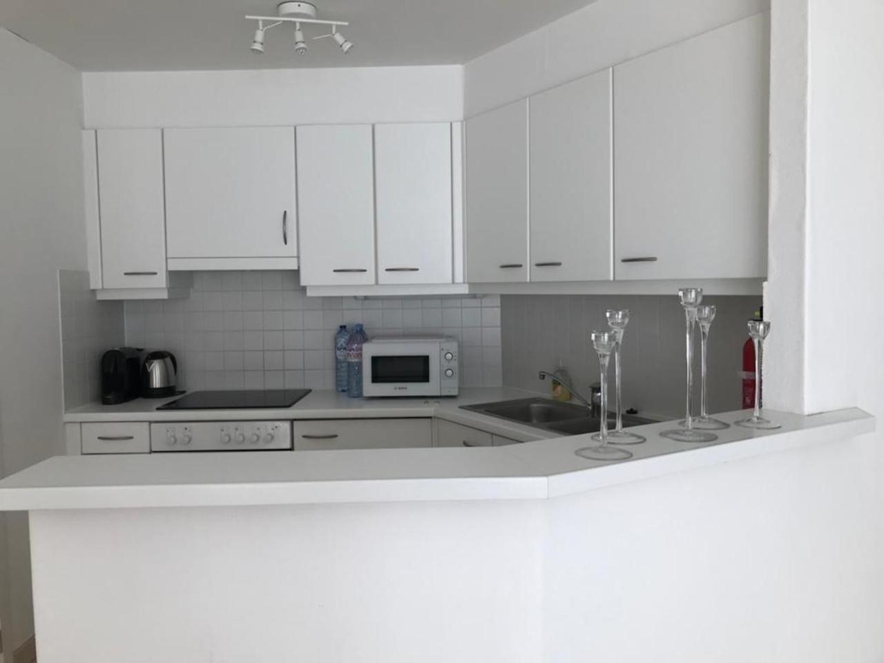 Urbanstay Suites - Beachfront Apartment In Knokke Екстер'єр фото